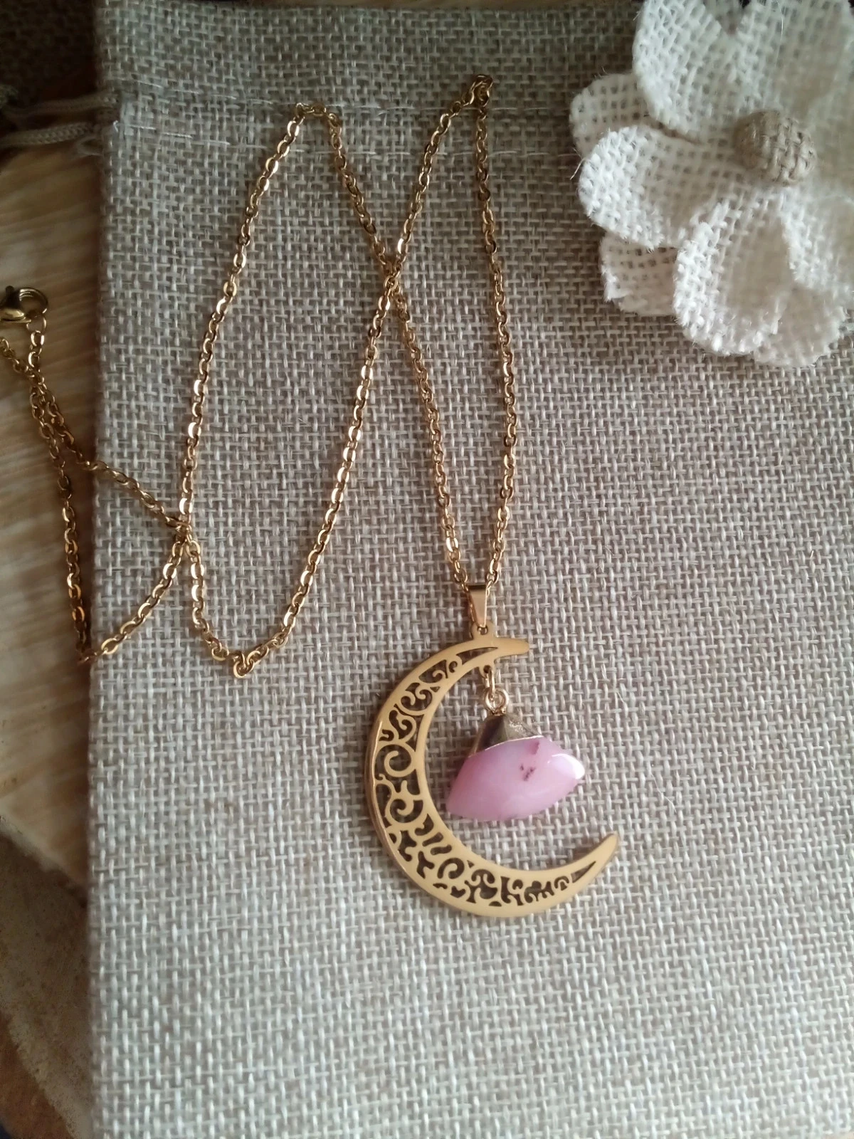 Collier lune filigranée et pierre quartz rose – photo 4